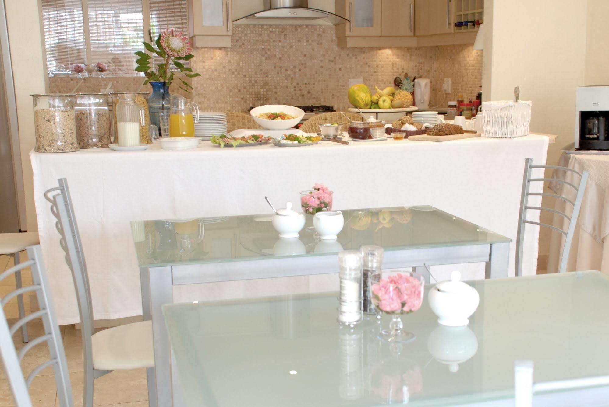 Mandalay Guest House Плетенбърг Бей Екстериор снимка