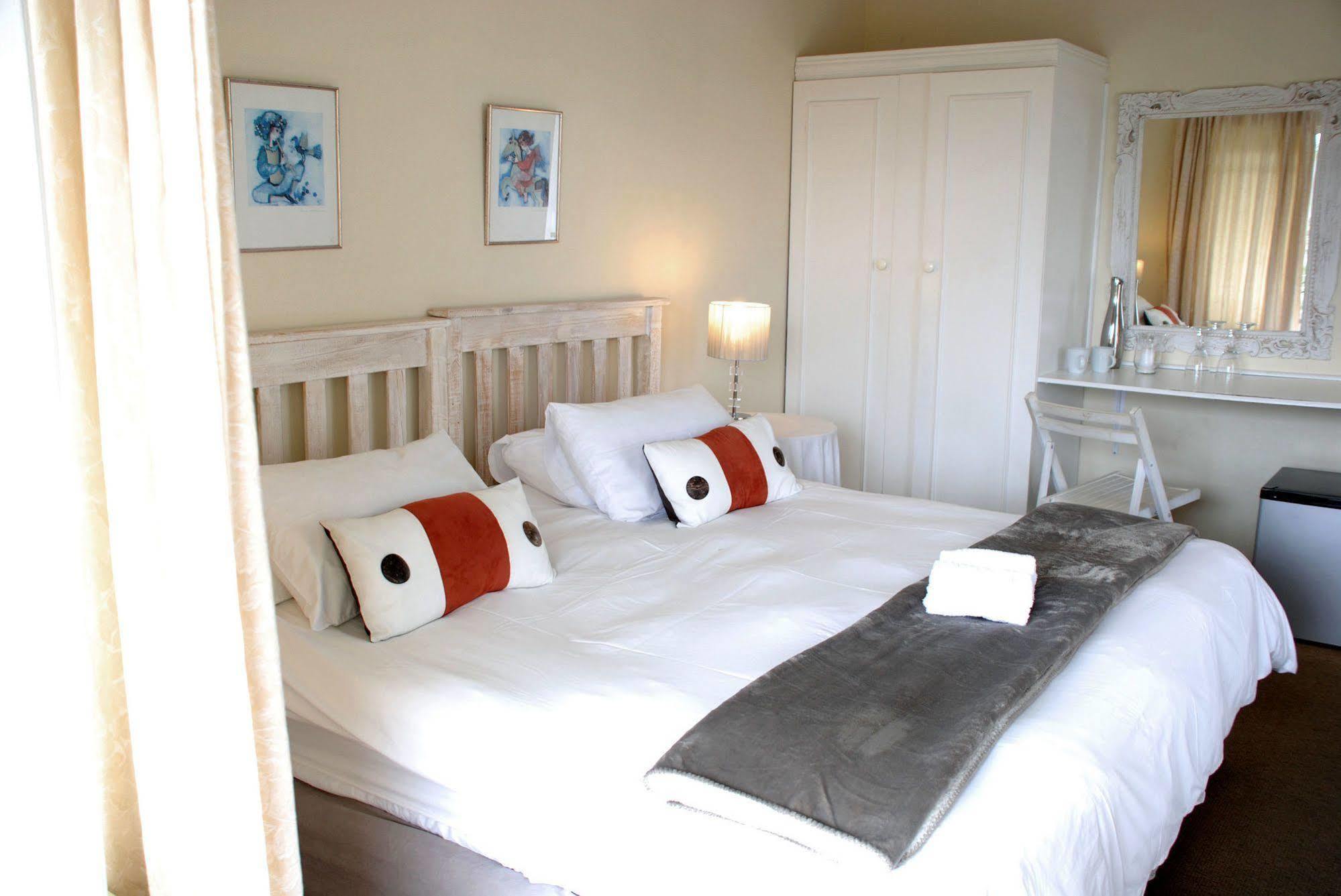 Mandalay Guest House Плетенбърг Бей Екстериор снимка