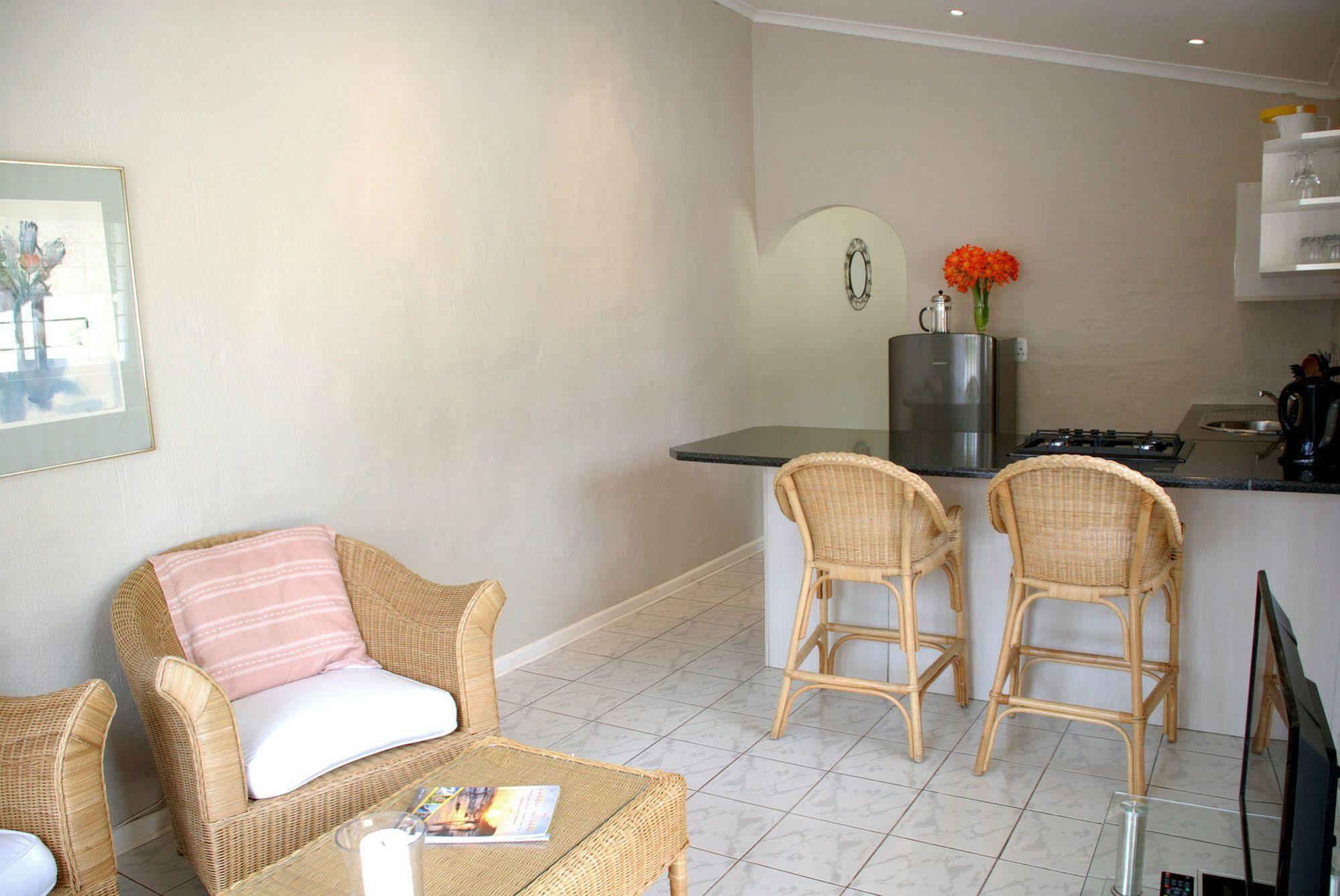 Mandalay Guest House Плетенбърг Бей Екстериор снимка