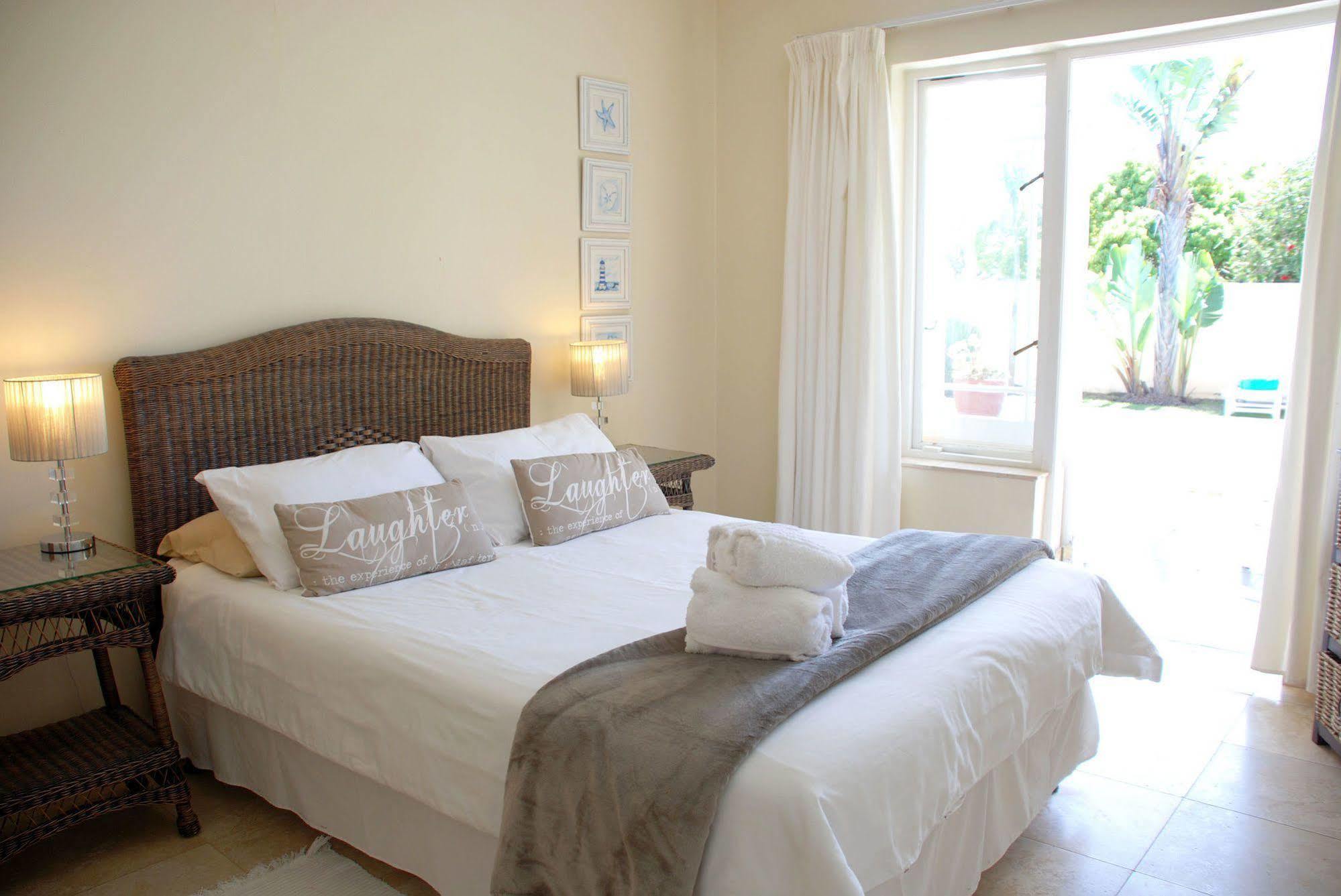 Mandalay Guest House Плетенбърг Бей Екстериор снимка